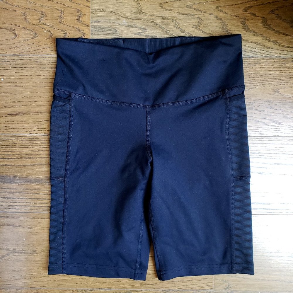 Brooks biker shorts size small NWOT